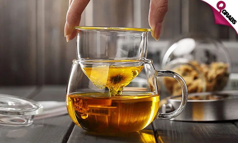 Glass Mugs with Infuser and Lid!